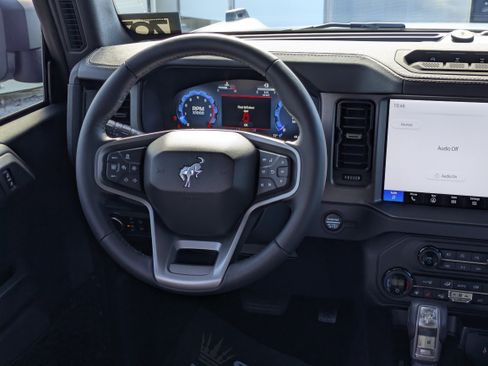 New 2025 Ford Bronco Badlands image 33