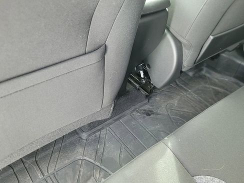 Used 2024 Chevrolet TrailBlazer LT w/ LT Cold Weather Package image 26