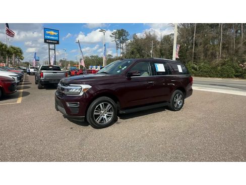 Used 2024 Ford Expedition Limited RWD image 6