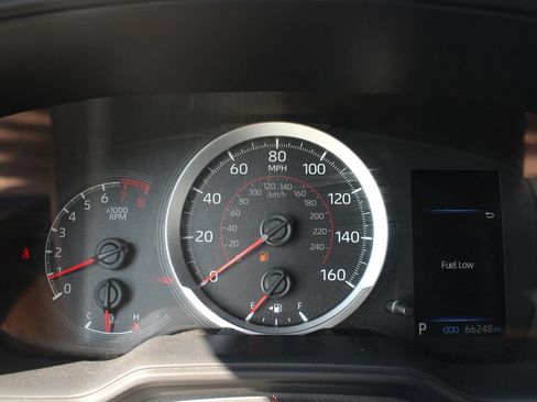 Used 2020 Toyota Corolla SE FWD image 27