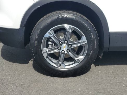 Used 2024 Chevrolet Blazer LT image 6