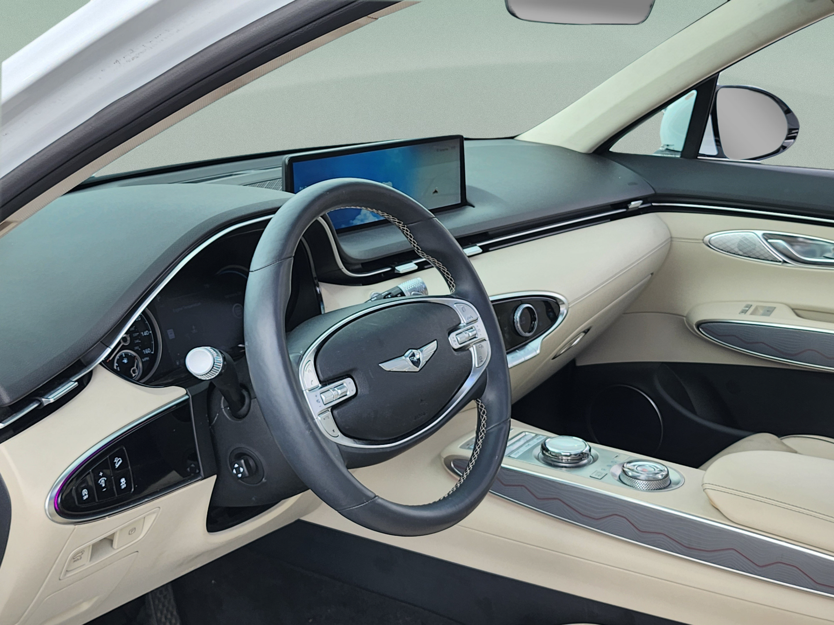 Used 2024 Genesis GV70 2.5T w/ Advanced Package AWD/4WD image 11