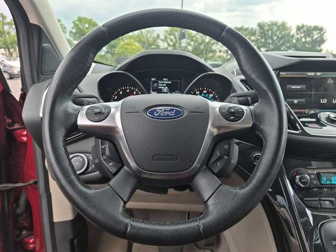 Used 2014 Ford Escape Titanium w/ Equipment Group 401A AWD/4WD image 22