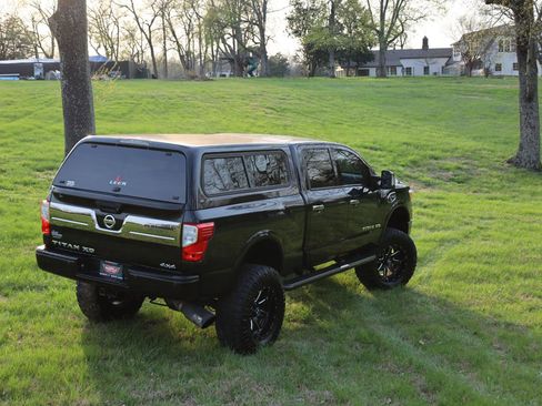 Used 2016 Nissan Titan Platinum Reserve image 2