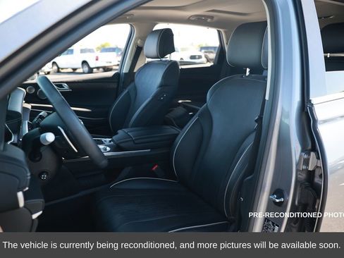 Used 2024 Genesis GV80 3.5T w/ Advanced Package image 10