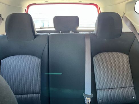 Used 2025 Kia Soul LX w/ LX Technology Package image 36