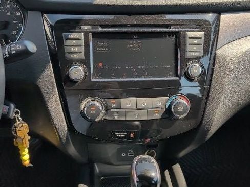 Used 2020 Nissan Rogue Sport S w/ Appearance Package image 8