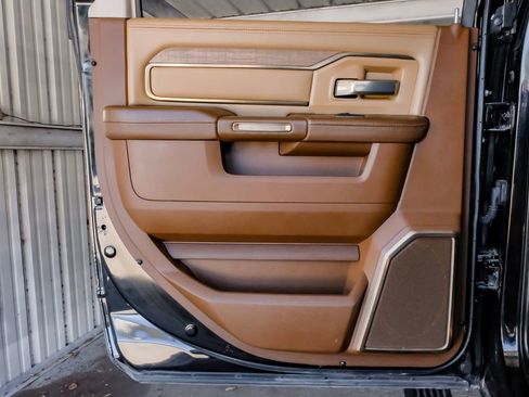 Used 2024 RAM 2500 Limited w/ Safety Group image 47