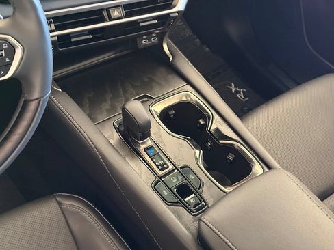 Certified 2024 Lexus RX 350 Premium w/ Convenience Package FWD image 22