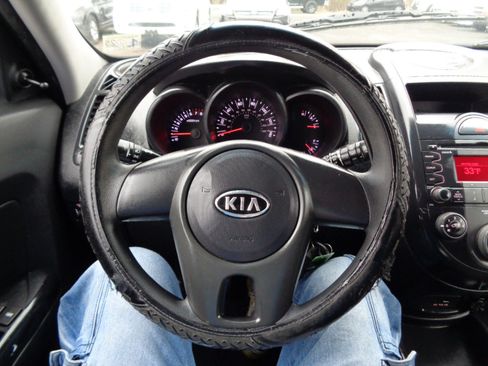 Used 2011 Kia Soul image 12