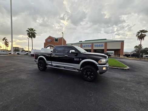 Used 2015 RAM 2500 Laramie w/ Protection Group AWD/4WD image 3