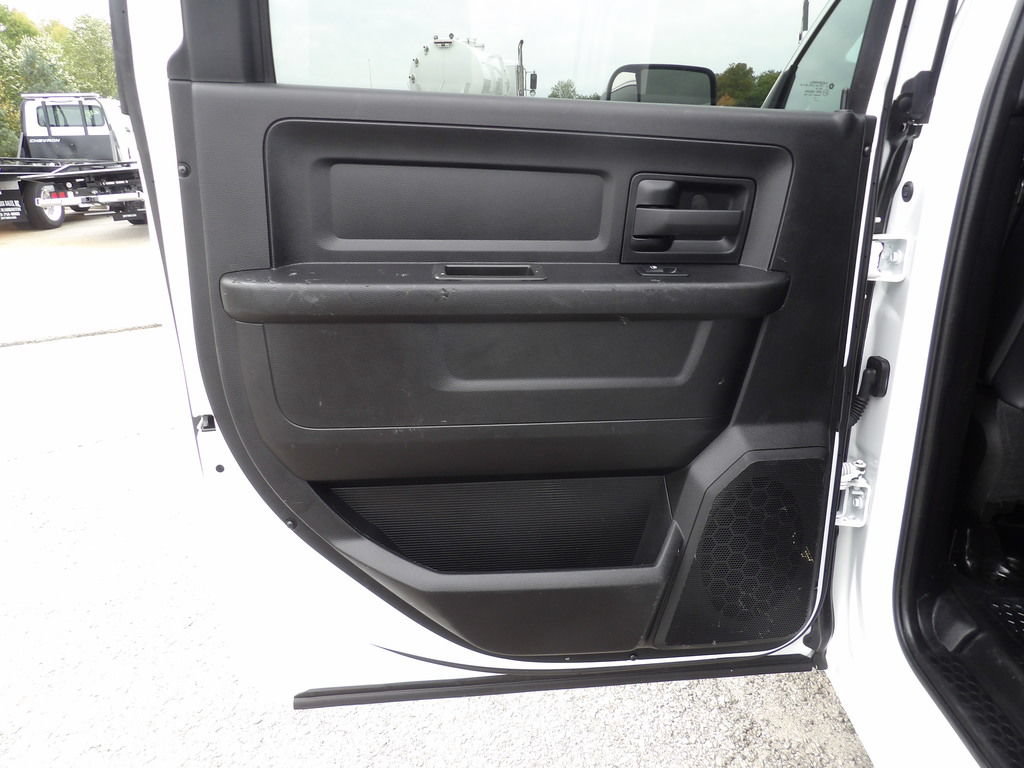 Used 2022 RAM 2500 Tradesman RWD image 28