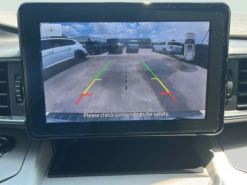 Certified 2024 Ford Explorer XLT w/ Equipment Group 202A RWD image 14