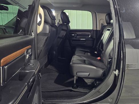 Used 2015 RAM 2500 Laramie w/ Protection Group image 8