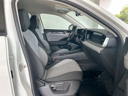 New 2026 Volkswagen Tiguan S FWD image 31
