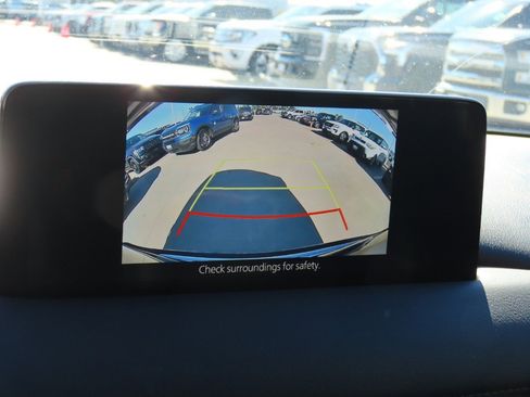 Used 2021 MAZDA CX-5 Touring image 31