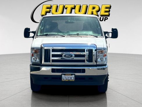 Used 2022 Ford E-450 and Econoline 450 Super Duty w/ Power Windows & Locks Group image 9