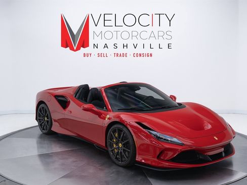 Used 2022 Ferrari F8 Tributo image 12