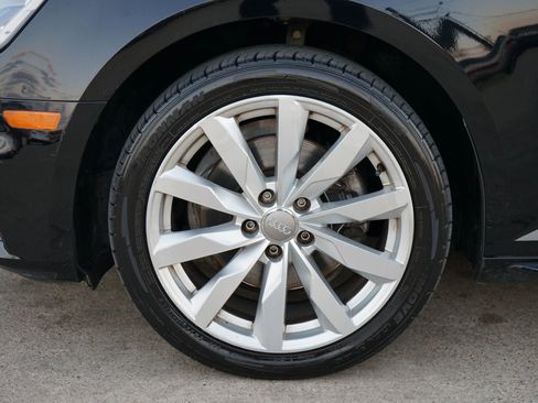 Used 2018 Audi A4 2.0T Ultra Premium w/ Convenience Package image 14