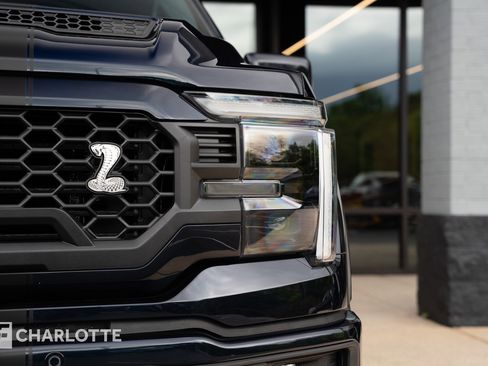 Used 2025 Ford F150 Lariat w/ Equipment Group 502A High AWD/4WD image 6