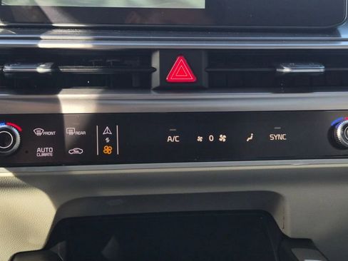 New 2025 Kia Sorento S image 29