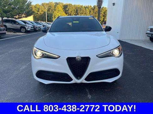 Used 2022 Alfa Romeo Stelvio Veloce AWD/4WD image 37