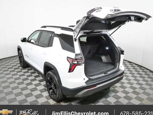 New 2026 Chevrolet Equinox LT w/ Midnight Edition FWD image 27