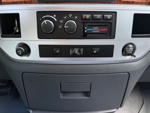 Used 2007 Dodge Ram 3500 Truck Laramie RWD image 29