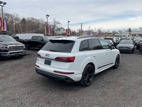Used 2020 Audi SQ7 Premium Plus w/ S Executive Package AWD/4WD image 5