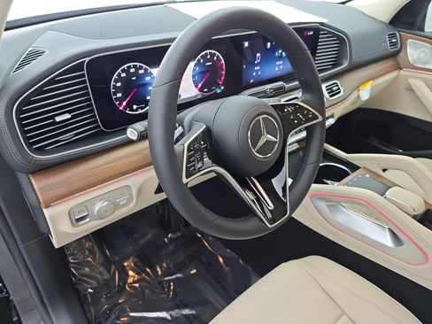 New 2026 Mercedes-Benz GLE 450 4MATIC image 16