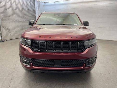 New 2025 Jeep Wagoneer L Series II image 9