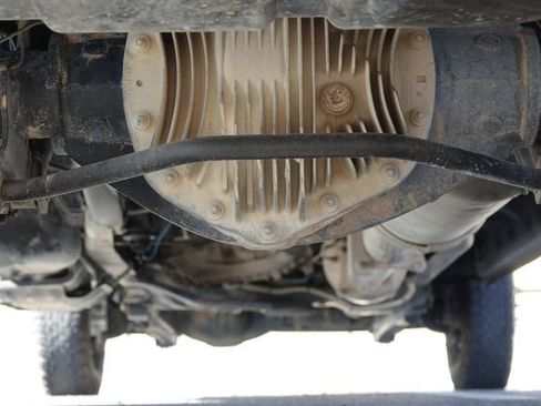 Used 2018 RAM 3500 Tradesman w/ Chrome Appearance Group image 36