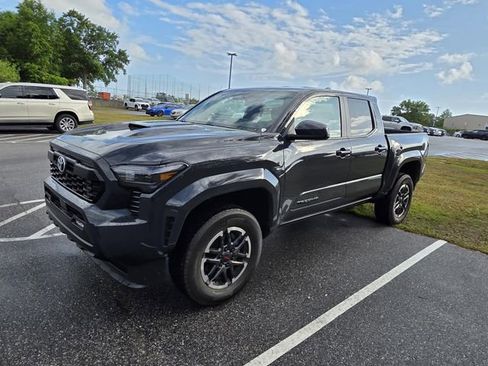 Used 2024 Toyota Tacoma TRD Sport RWD image 14