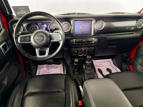 Used 2021 Jeep Wrangler Unlimited Sahara image 22