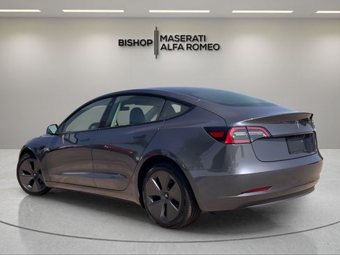 Used 2023 Tesla Model 3 Standard Range RWD image 3