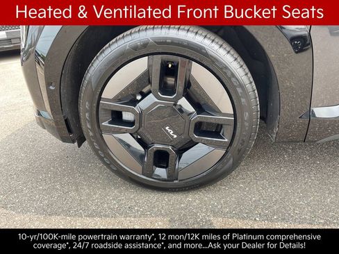 Certified 2024 Kia EV9 GT-Line AWD/4WD image 27