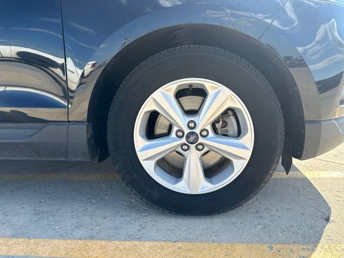 Used 2020 Ford Edge SE AWD/4WD image 33
