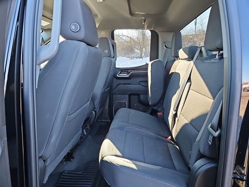 Certified 2023 GMC Sierra 1500 SLE image 10