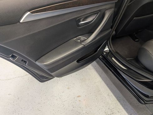 Used 2013 BMW 528i xDrive Sedan image 5