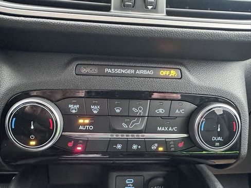 Used 2022 Ford Escape SEL image 24