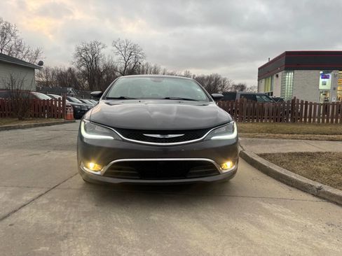 Used 2015 Chrysler 200 C image 5
