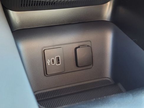 New 2026 Ford Explorer Active RWD image 23