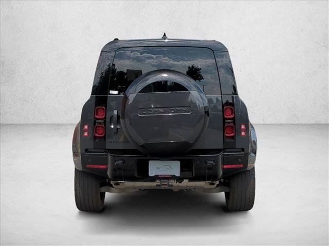 Certified 2025 Land Rover Defender 110 X-Dynamic SE AWD/4WD image 6