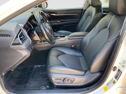 Used 2024 Toyota Camry SE FWD image 16