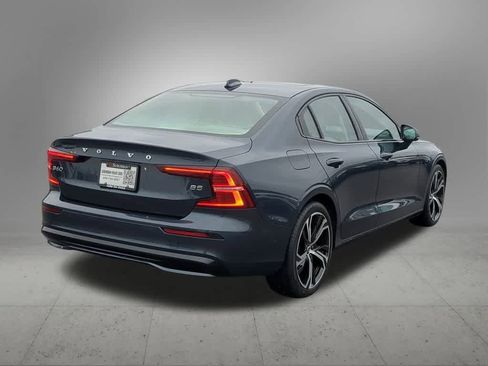Used 2024 Volvo S60 B5 Plus image 6