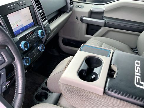 Used 2019 Ford F150 XLT w/ Equipment Group 302A Luxury AWD/4WD image 17