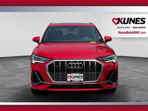 Used 2024 Audi Q3 2.0T Premium AWD/4WD image 3