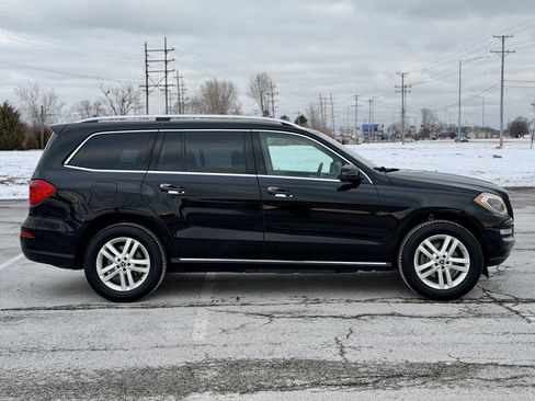 Used 2014 Mercedes-Benz GL 350 BlueTEC 4MATIC image 9