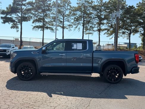Used 2025 GMC Sierra 1500 Denali w/ Denali Reserve Package AWD/4WD image 14
