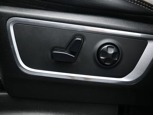 Used 2020 RAM 1500 Laramie w/ Sport Appearance Package image 16